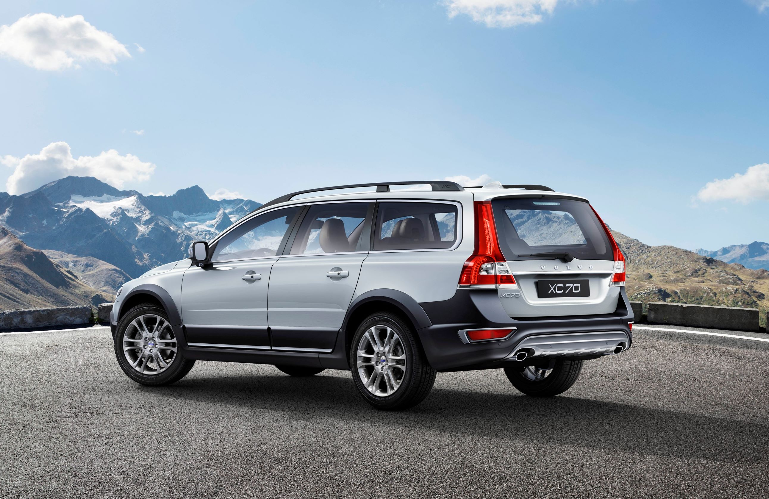 Volvo XC70