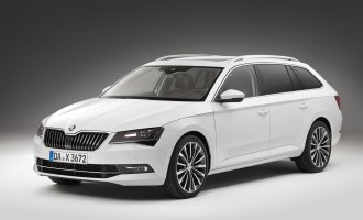 Nya Skoda Superb combi